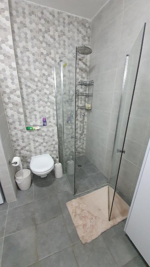 Tami Rooms Nahariya Exterior foto